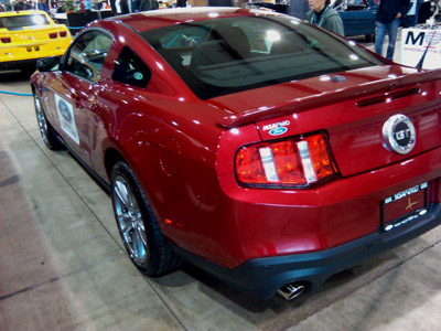 2012 mustang gt rear bumper