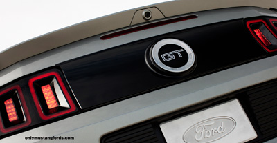 2013 ford mustang gt tail lights