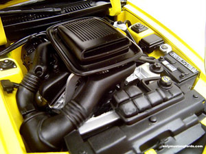 2004 mach 1 diecast engine compartment