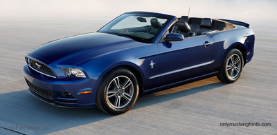 2013 mustang v6 by Ford